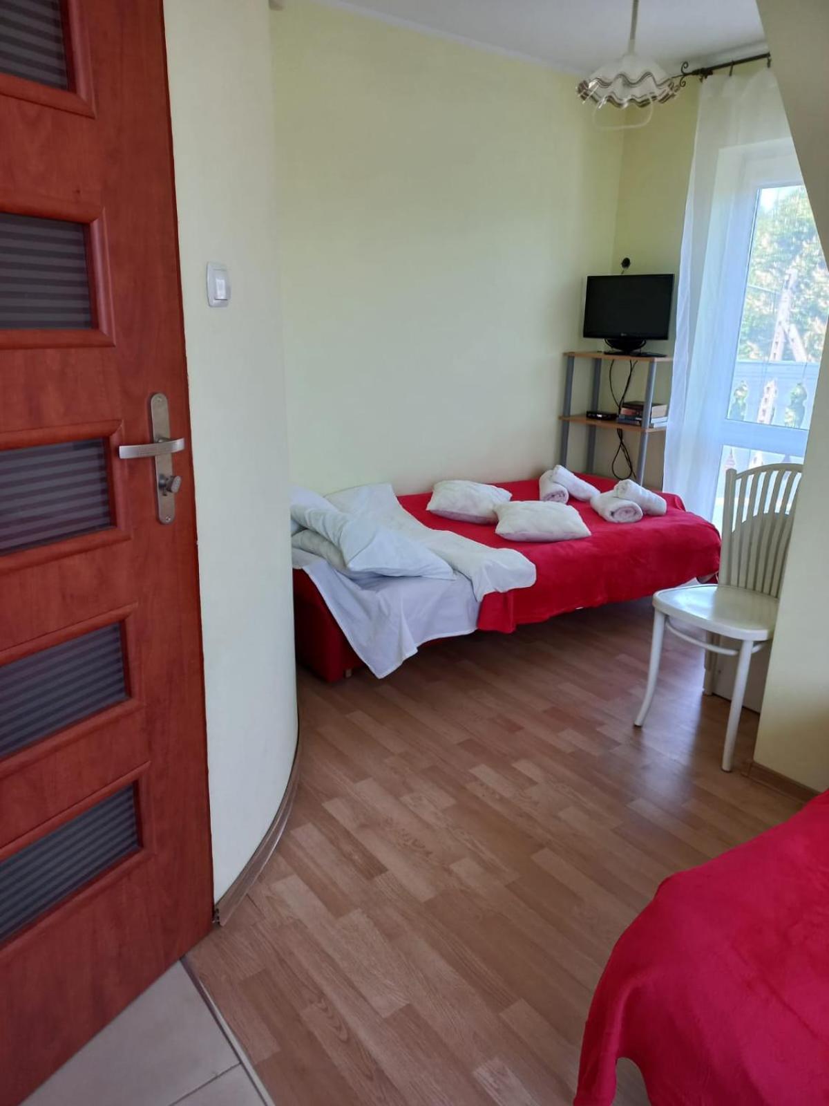 Apartamenty Junona Nad Morzem, W Domu Z Ogrodem, Obok Stegna I Jantar Junoszyno Luaran gambar