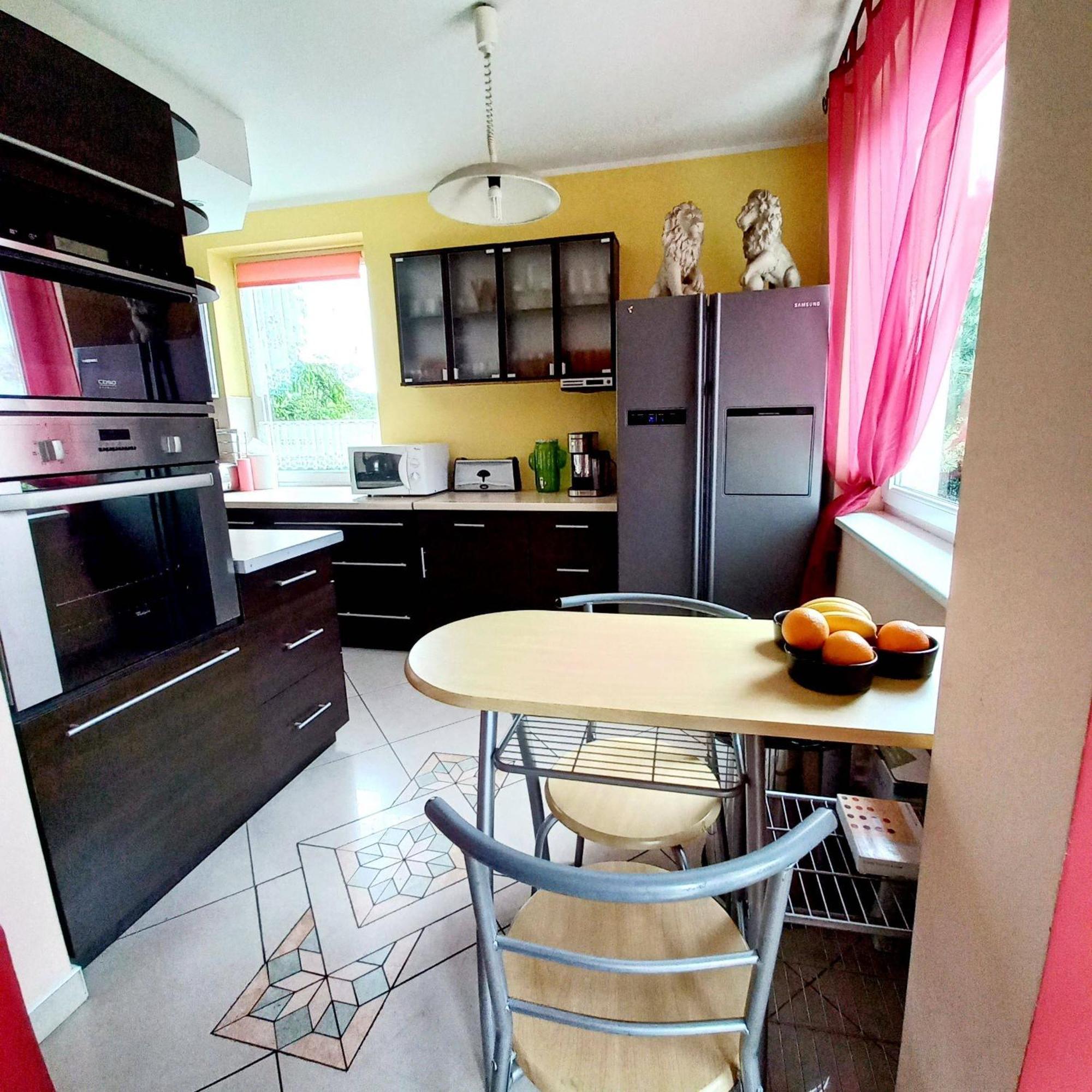 Apartamenty Junona Nad Morzem, W Domu Z Ogrodem, Obok Stegna I Jantar Junoszyno Luaran gambar